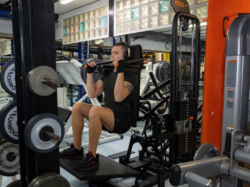 Palestra Atletic Club Parma Sala pesi 03